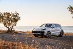 Porsche Cayenne Turbo 2017 года (WW)